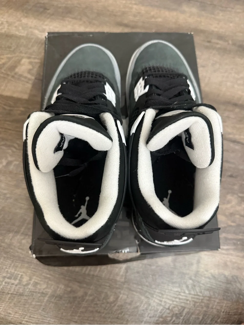 Men’s Retro Jordan “Fear” 4s